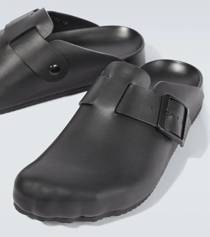 Balenciaga Sunday leather clogs