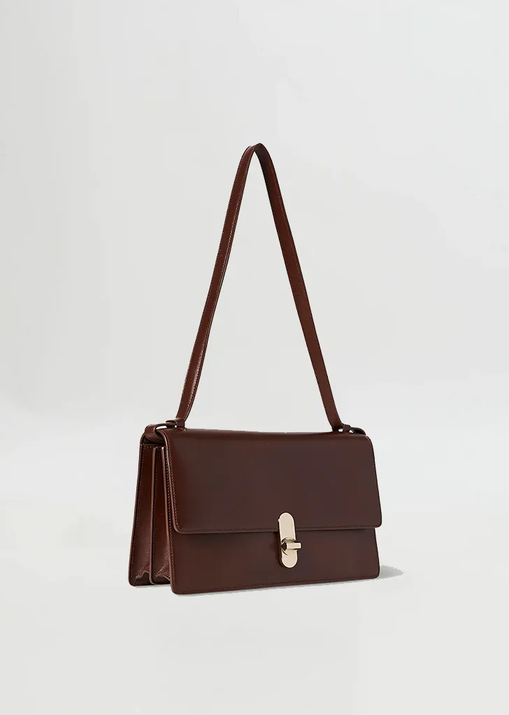 Clea Handbag — Cognac