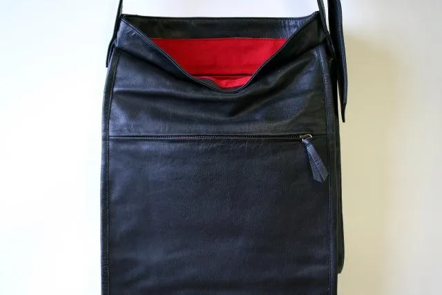Satchel - black