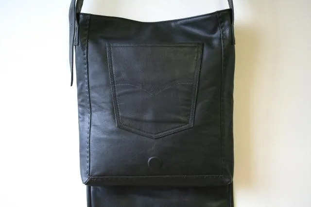 Satchel - black