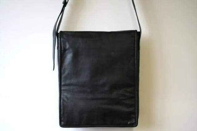 Satchel - black
