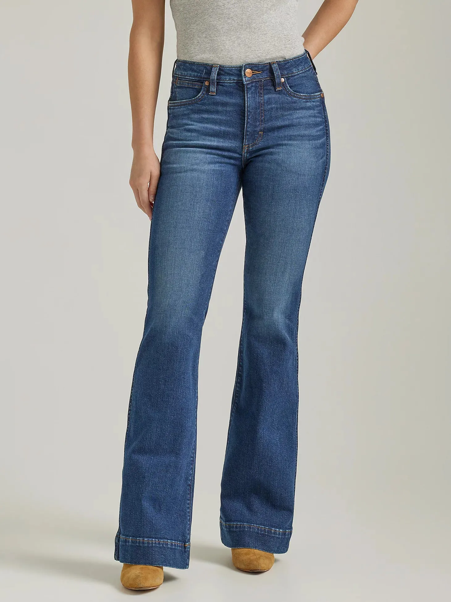 Wrangler Retro Women's High Rise Trouser in Gabriella